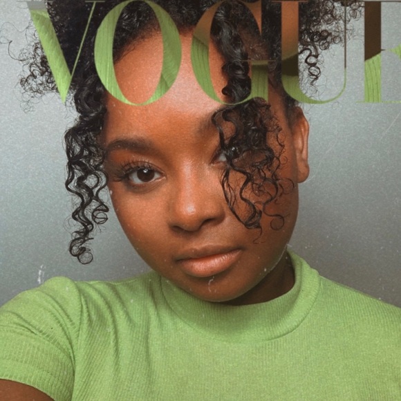 Meet your Posher, Trinity - Picture 1 of 1